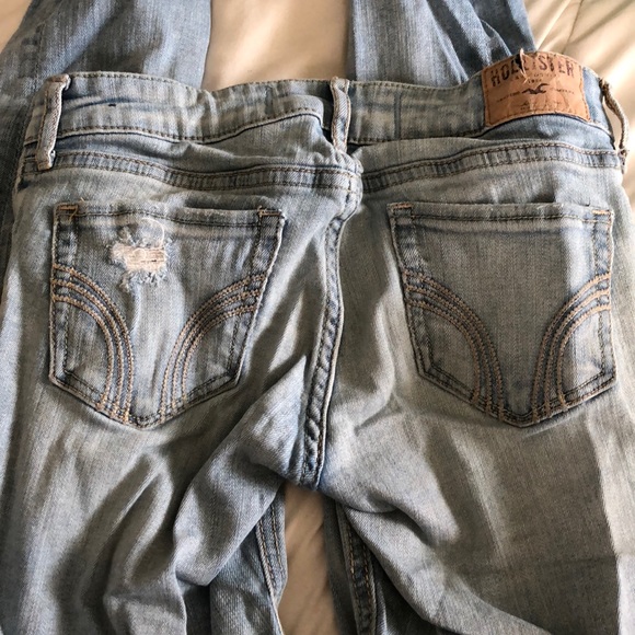 hollister jeans - Picture 3 of 3